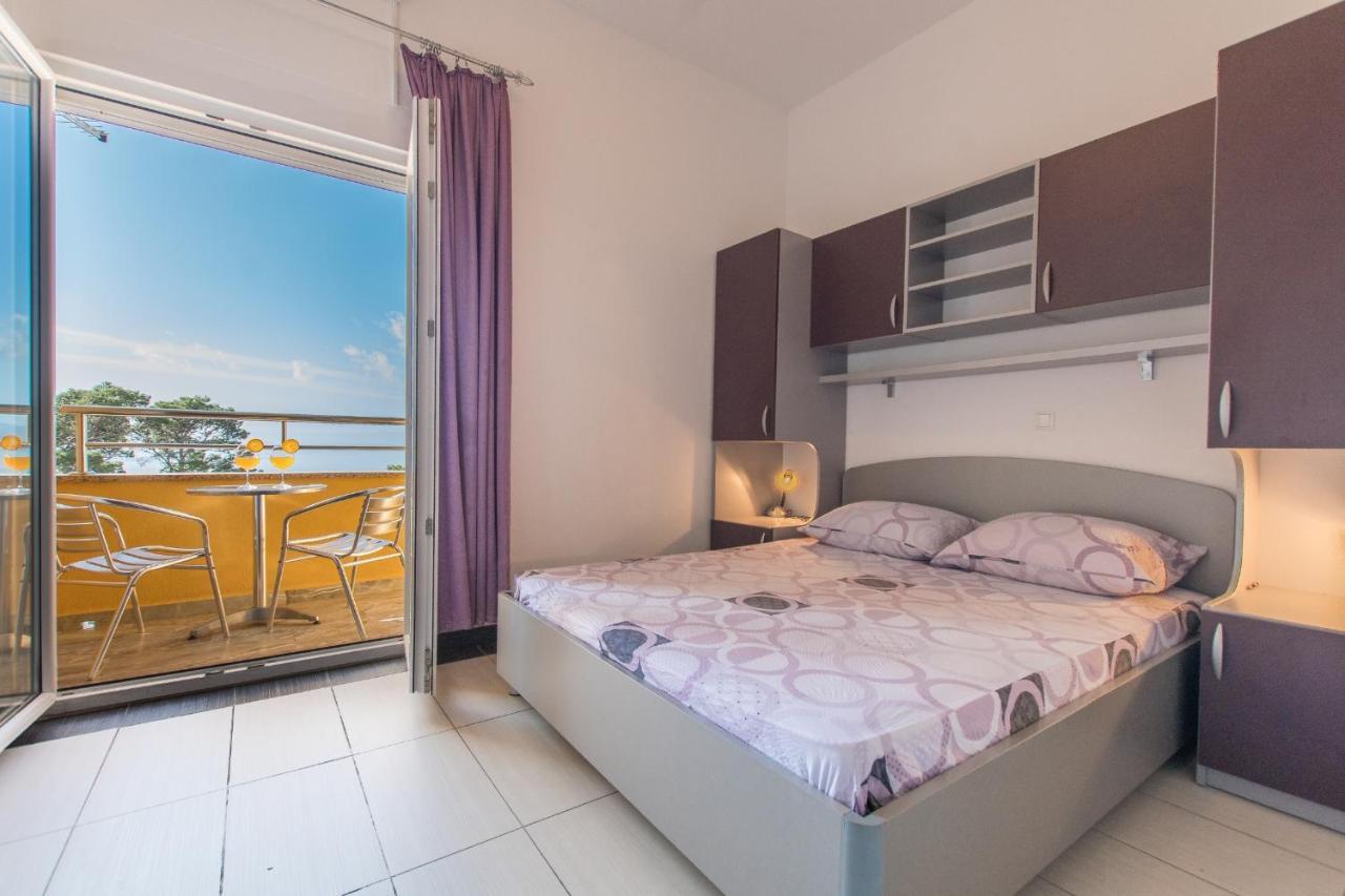 Studio Apartments Zloic In Krvavica Exterior foto